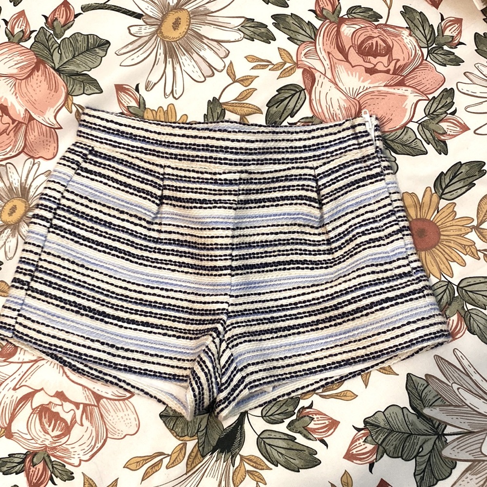 NWT - Striped “tweed-like” Toddler Janie and Jack shorts.